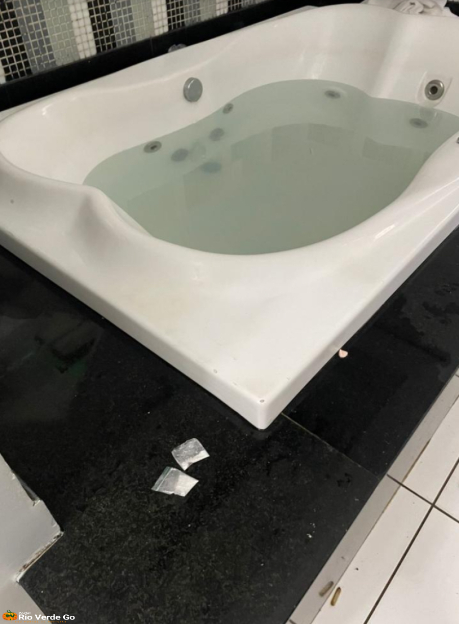 HOMEM É PRESO APÓS CONFUSÃO EM MOTEL DE RIO VERDE