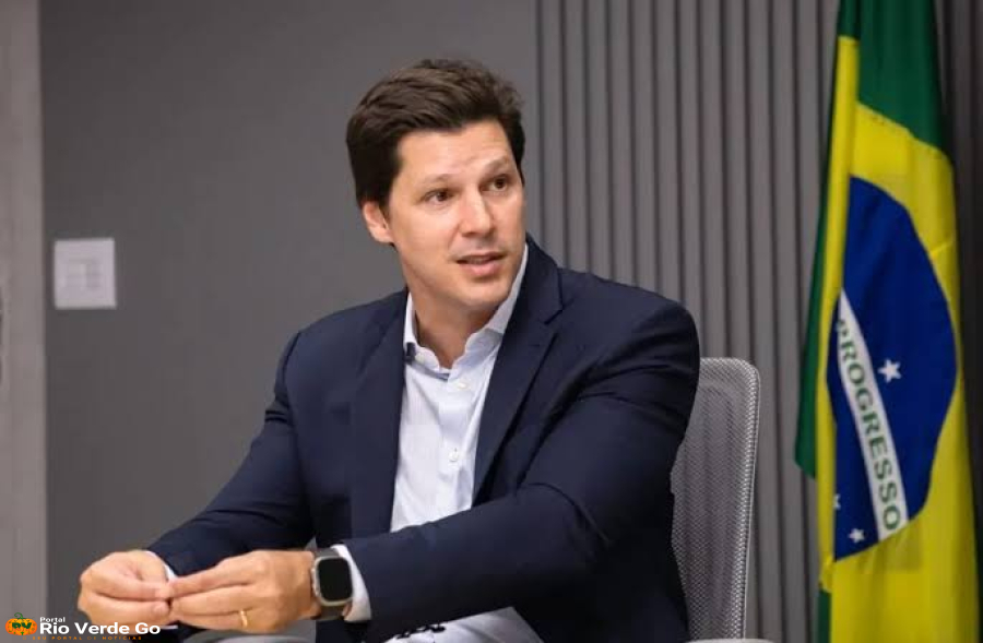 DANIEL VILELA DESEMBARCA EM RIO VERDE ÀS 10H, REPETE PROMESSAS E SEGUE SEM ENTREGAR OBRAS DE PESO