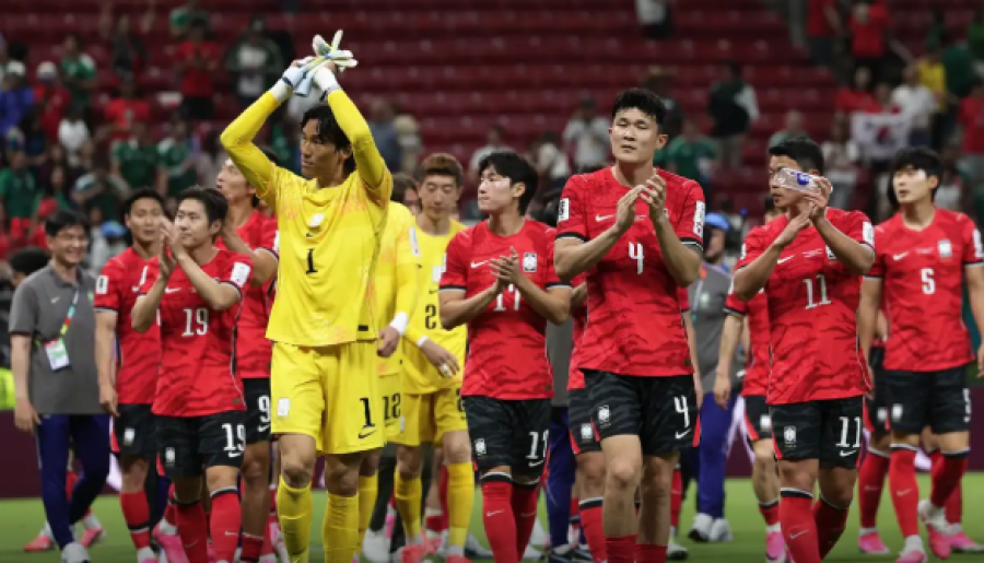 COREIA DO SUL VIRA SOBRE A REPÚBLICA TCHECA E IMPRESSIONA NA ESTREIA DA COPA