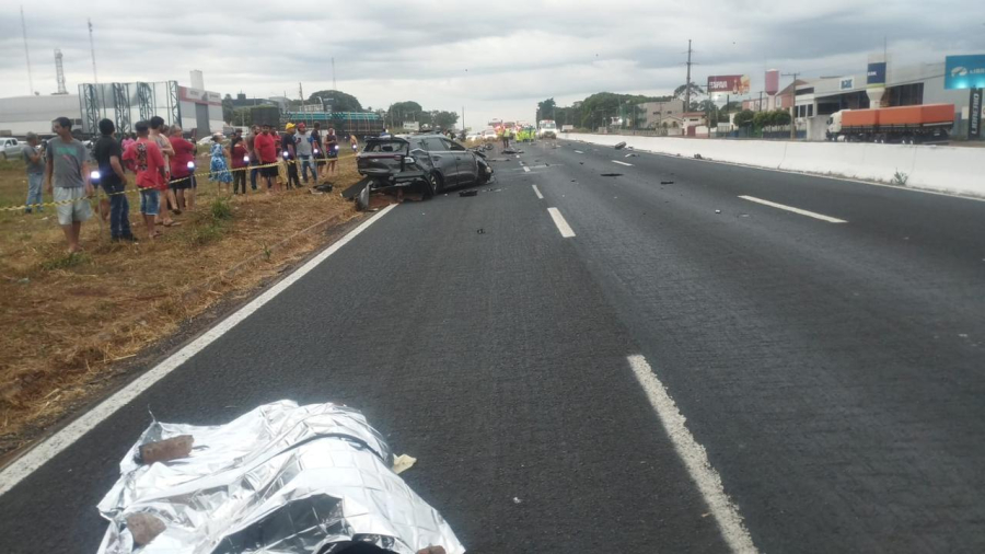 TRÊS PESSOAS MORREM E 20 FICAM FERIDAS EM ACIDENTES NAS RODOVIAS FEDERAIS DE GOIÁS NO FIM DE SEMANA