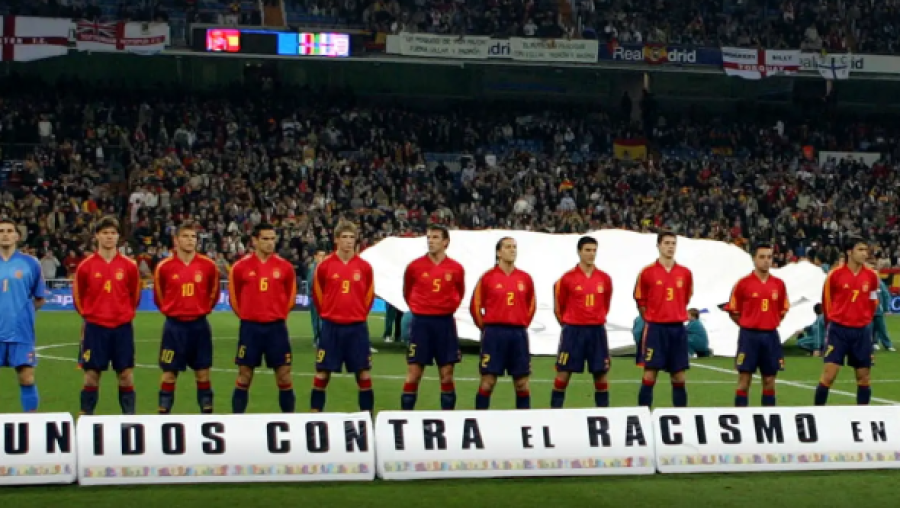 ARGENTINA E INGLATERRA FAZEM DUELO MARCADO POR HISTÓRIA E COMBATE AO RACISMO