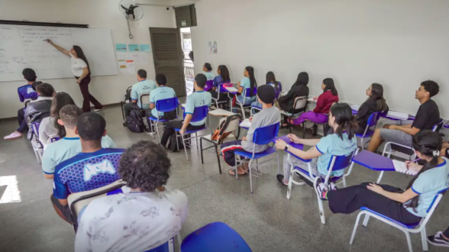 PÉ-DE-MEIA COMEÇA A PAGAR QUINTA PARCELA DE FREQUÊNCIA