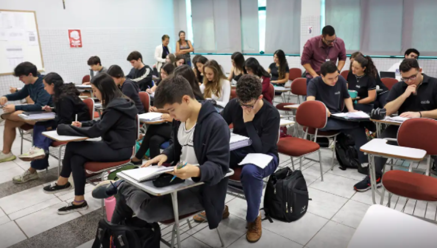 PRAZO PARA RENEGOCIAR DÍVIDAS DO FIES TERMINA HOJE