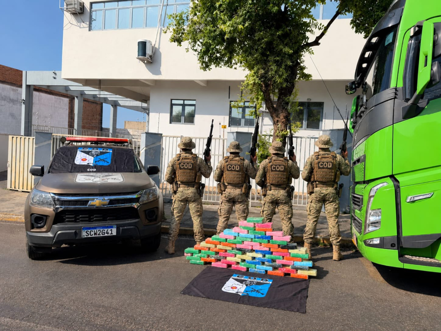 COD APREENDE QUASE 70 KG DE PASTA BASE DE COCAÍNA EM CARRETA NA REGIÃO OESTE DE GOIÁS