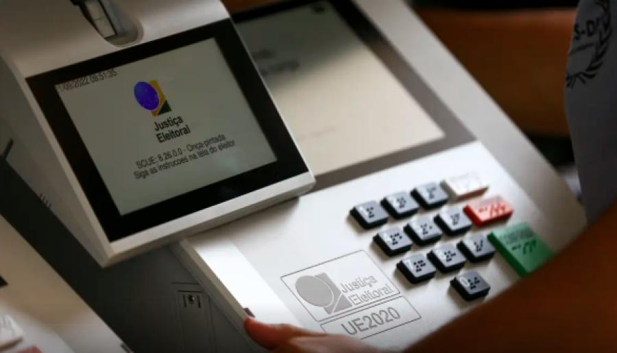 ELEIÇÕES 2026: 6 DICAS PARA SE INFORMAR ANTES DE VOTAR