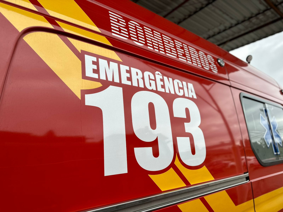 HOMEM SOFRE FRATURA EXPOSTA APÓS FICAR PRESO EM MÁQUINA AGRÍCOLA EM QUIRINÓPOLIS