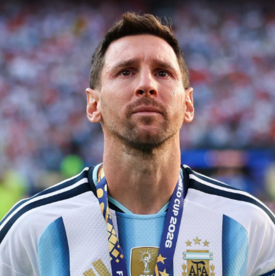 Messi se despede da seleção argentina com gol, duas assistências e 21 anos de história