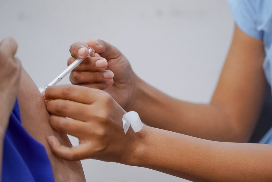 Goiás registra 147 casos e 32 mortes por meningite em 2026; vacinação é principal prevenção contra formas graves